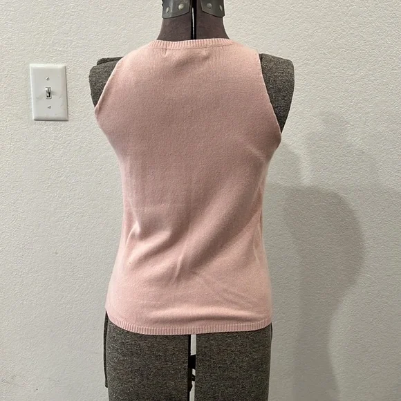 Junior’s knit top, GUC - Picture 3 of 3